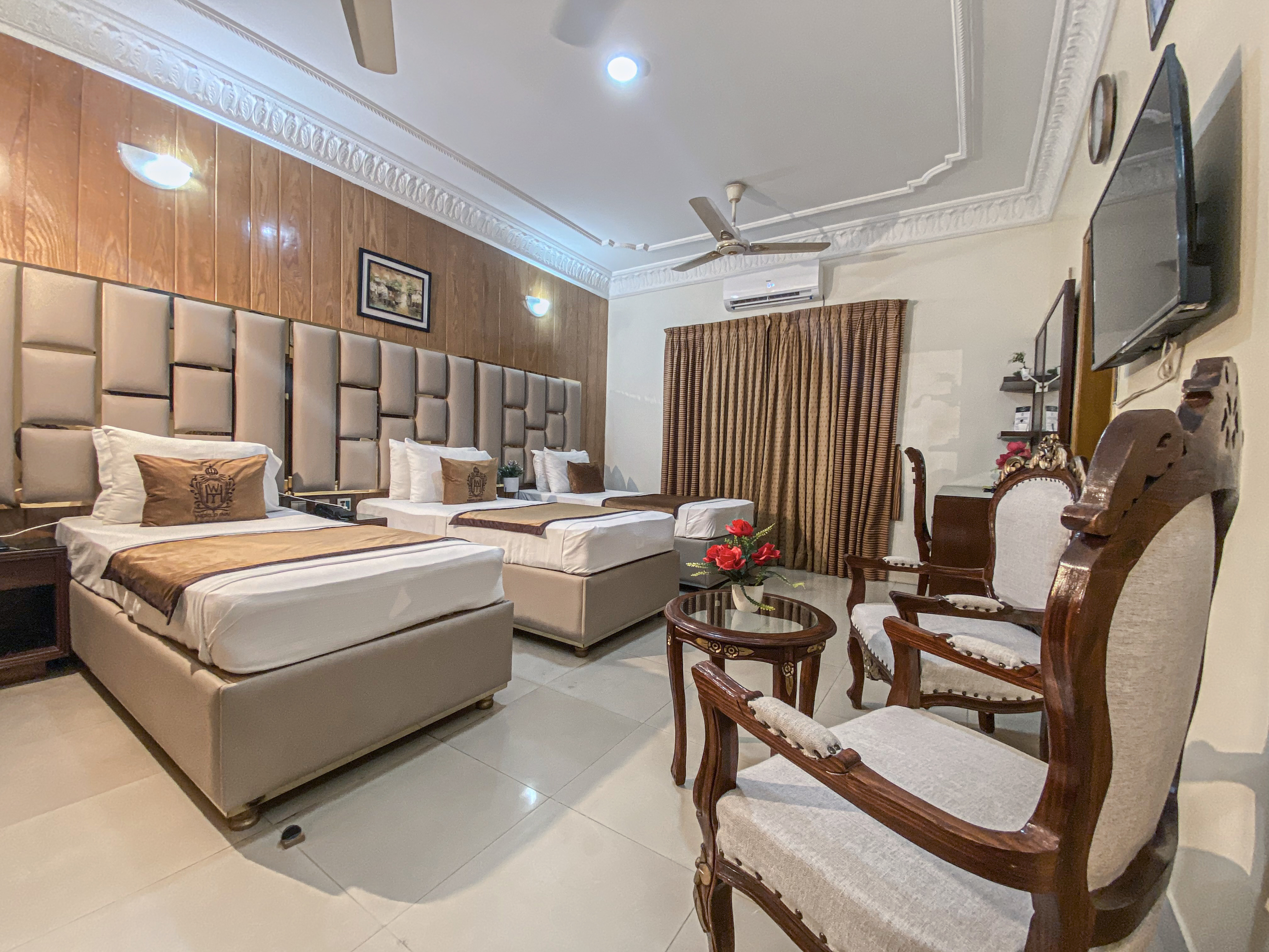 Double Room 4